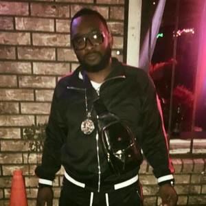 Meet your Posher, Robert